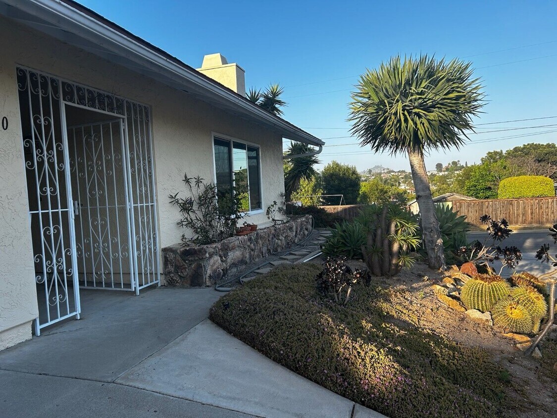 Primary Photo - Lovely La Mesa home available 07/01/2024.