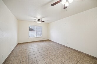 Building Photo - 3003 Falk Ct