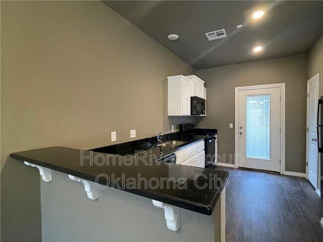 Foto del edificio - 921 SW 91st St