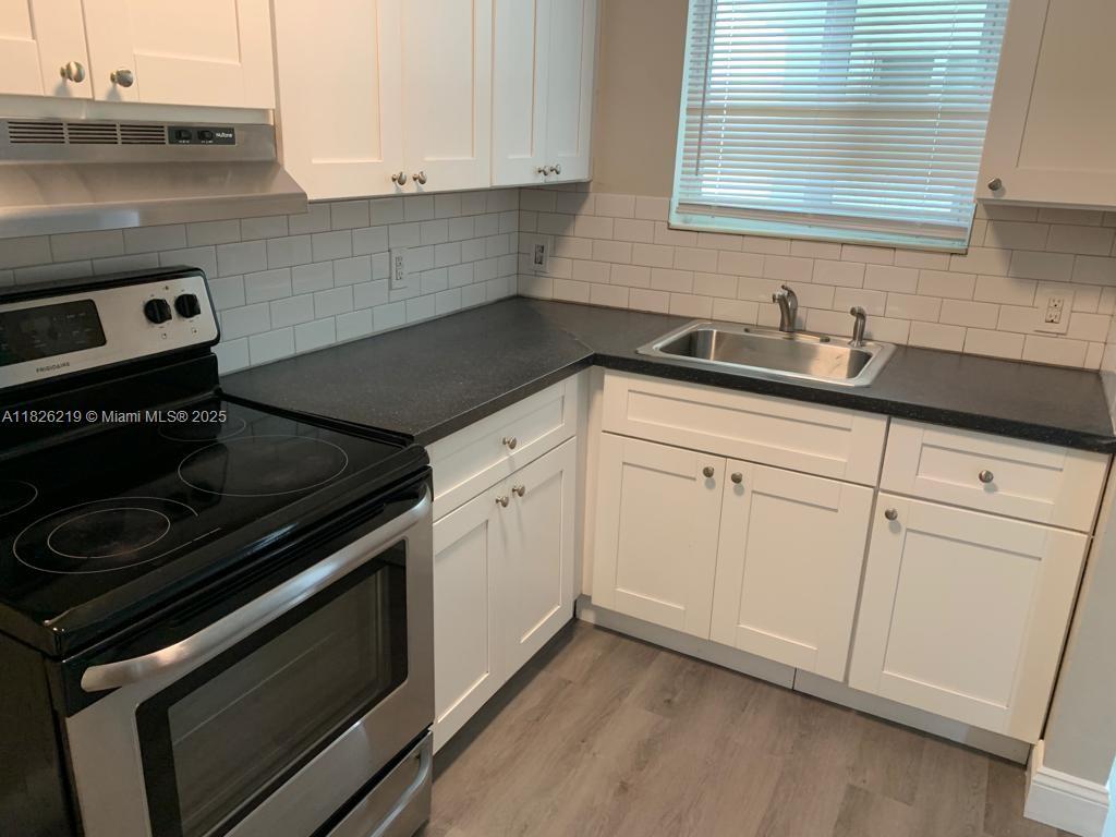 Foto principal - 793 NW 91st St