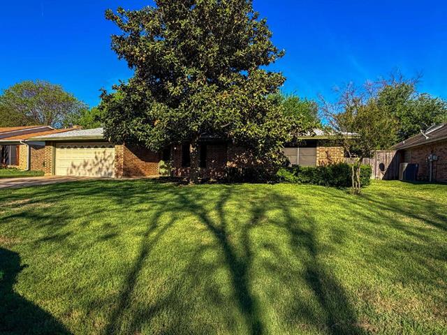 Building Photo - 3708 Holland Dr