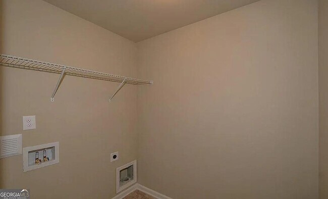 Building Photo - 313 Woodson Way