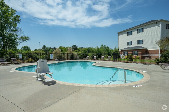 Piscina - Stonecrest Apartments