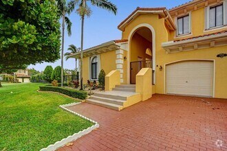 Building Photo - 7722 SW 188th Terrace