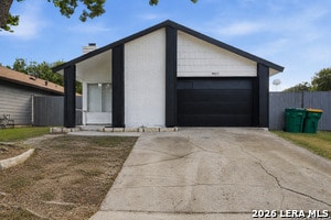 Building Photo - 9855 Meadow Way