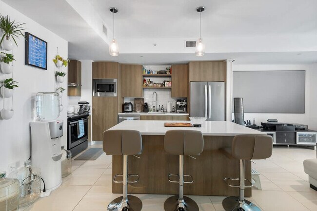 Foto del edificio - 298 SE 2nd Ave