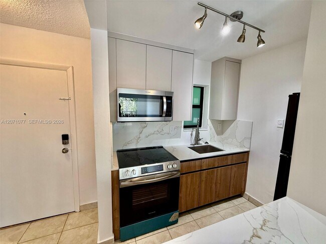 Foto del edificio - 1530 SW 2nd St