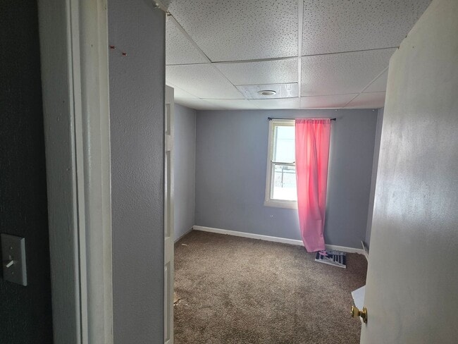 Building Photo - Cute 1 bed/ 1 bath home