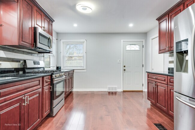 Foto del edificio - 8845 Mango Ave