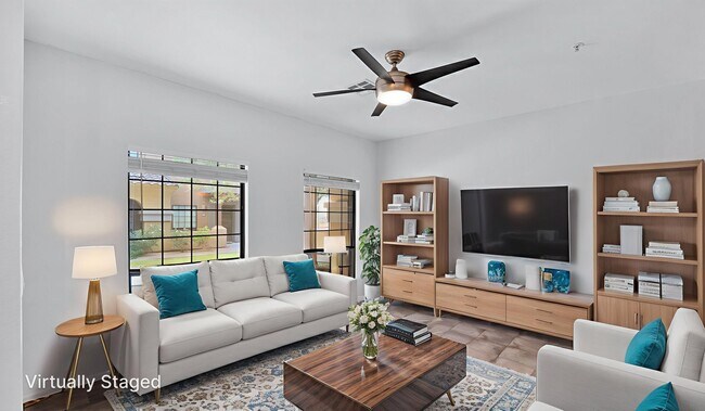 Sala de estar - 1702 E Bell Rd