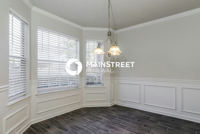 Building Photo - 4 Bedroom Pet-Friendly Home in FAIRBURN, G...