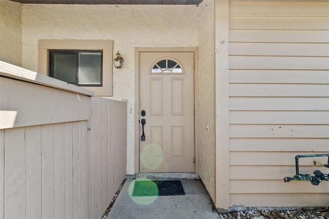 Building Photo - 5628 Linksman Pl