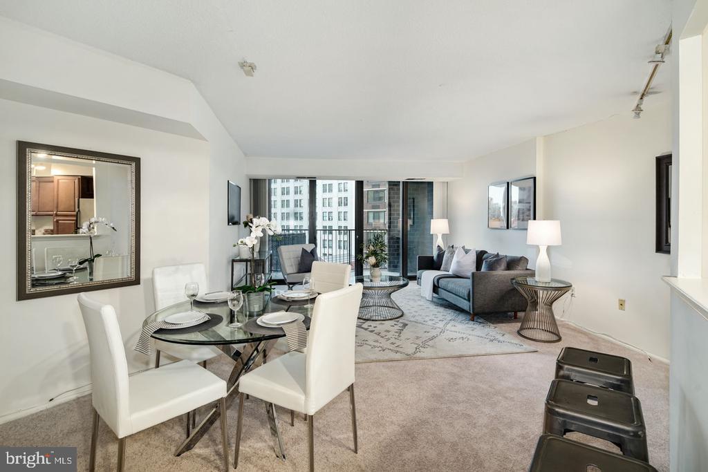 Foto principal - 1420 Locust St