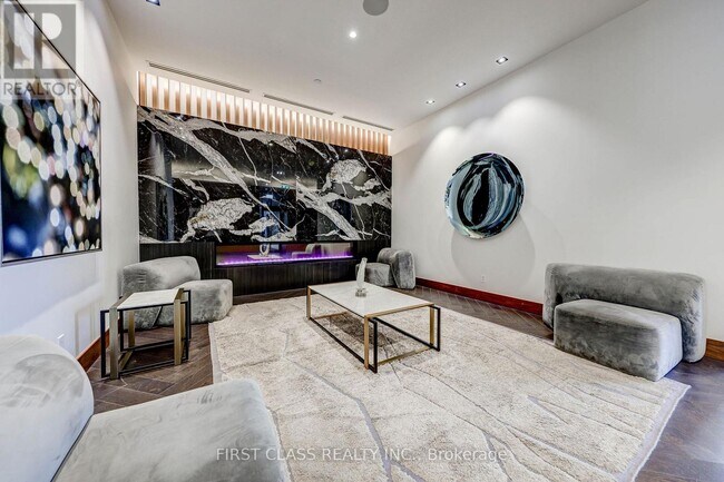 Photo du bâtiment - 7895 Jane St