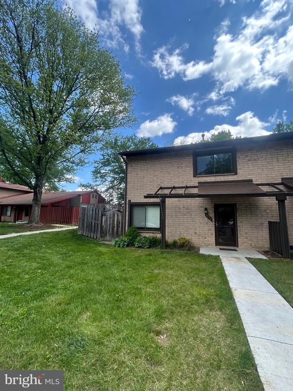 Foto principal - 9574 Standon Pl