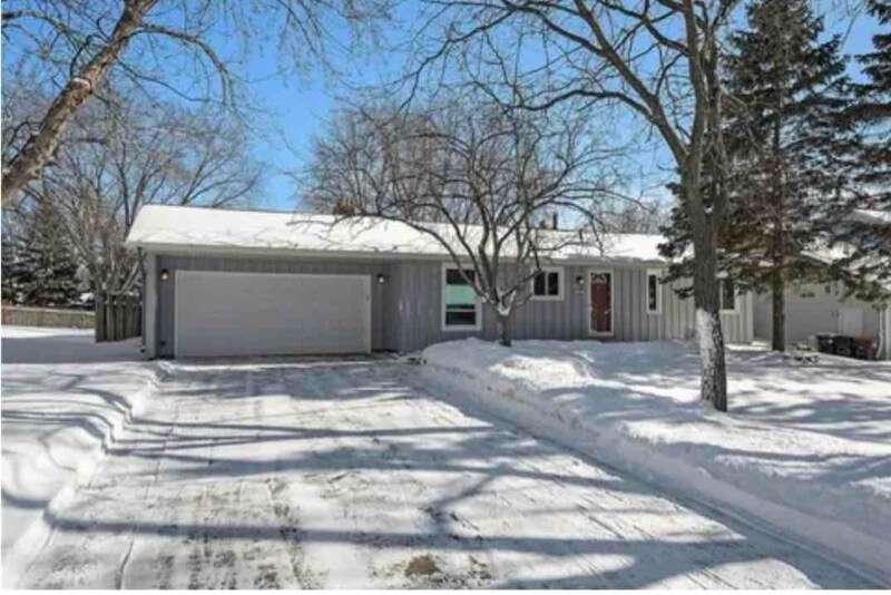 Primary Photo - 8605 Ivywood Ave S