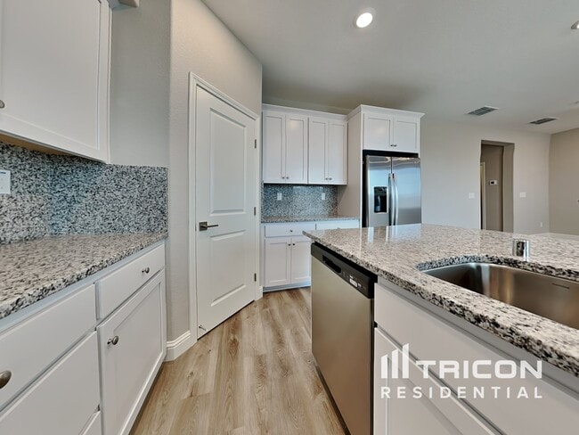 Building Photo - 2067 Comstock Lane Lincoln CA