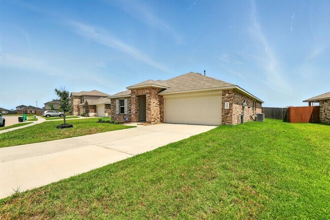 Foto del edificio - 21402 Wimborne Glen Wy