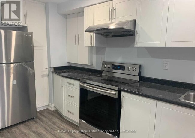 Building Photo - 71 Drinkwater Rd