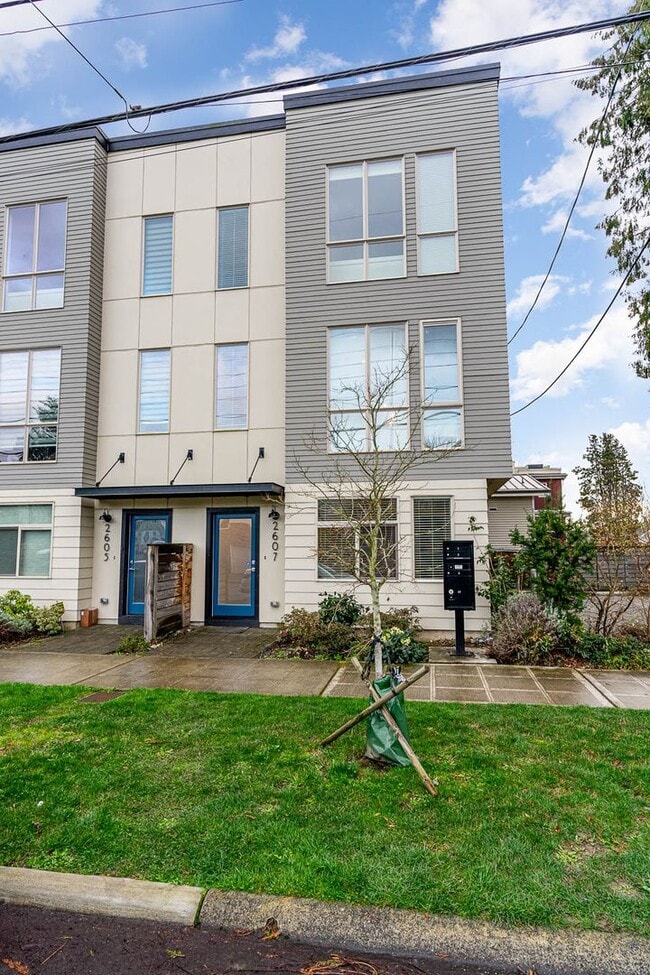 Building Photo - 2607 NW 64th St
