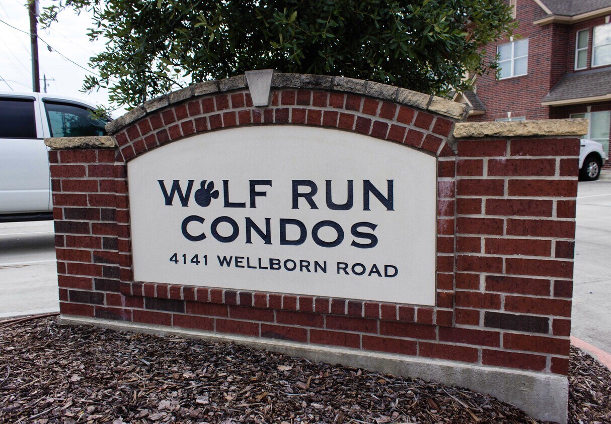 Foto del edificio - Wolf Run Condos