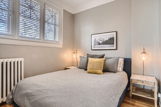 Foto del edificio - 1660 N Gaylord St