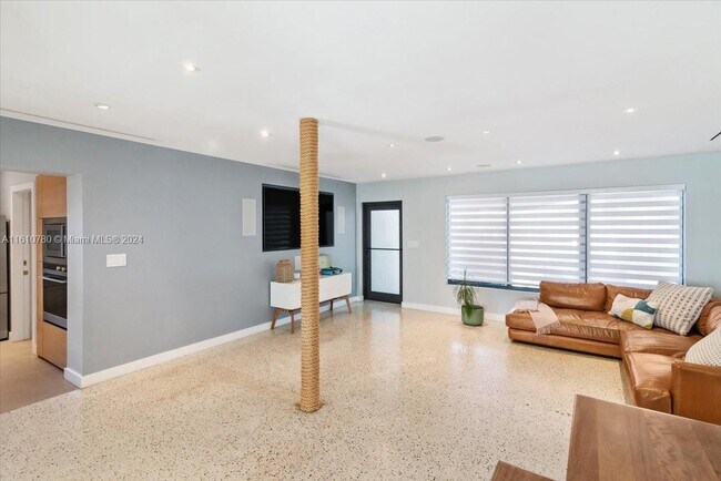 Foto del edificio - 308 S 26th Ave