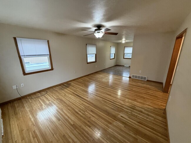 Foto del edificio - 722 13th Ave