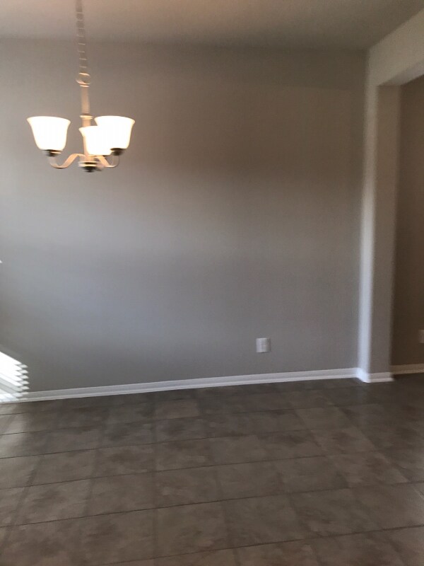Building Photo - 11 Desert Sun Ct