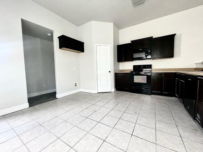 Building Photo - 5515 110th St