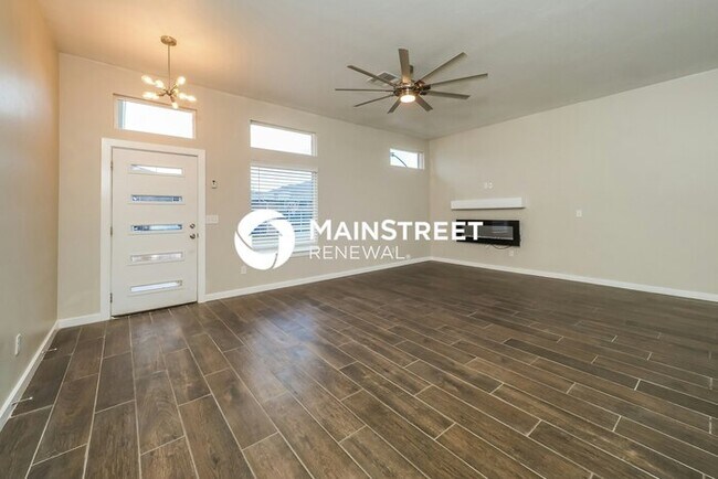 Foto del edificio - 3 Bedroom Pet-Friendly Home in Oklahoma City, OK with Main Street Renewal