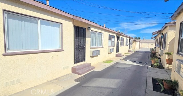 Building Photo - 6702 Flora Ave