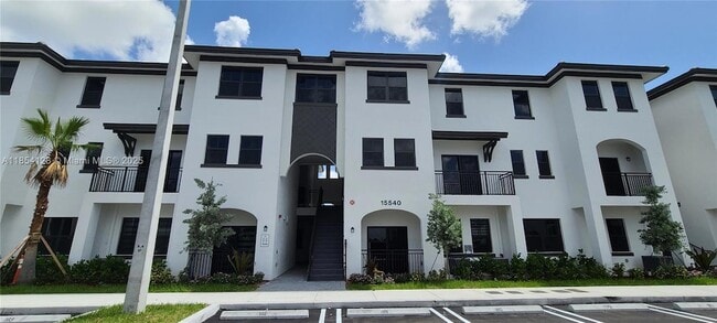 Building Photo - 15540 SW 136th St