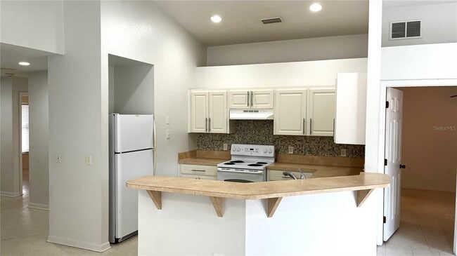 Building Photo - 1310 E Myrtle St