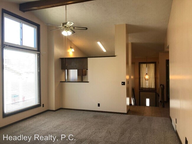 Building Photo - 2 br, 1 bath House - 12902 S 28th Ave