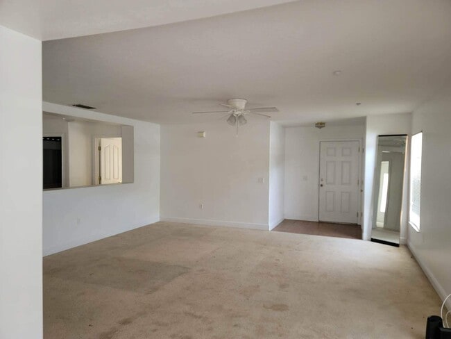 Foto del edificio - 1631 Perdido Ct
