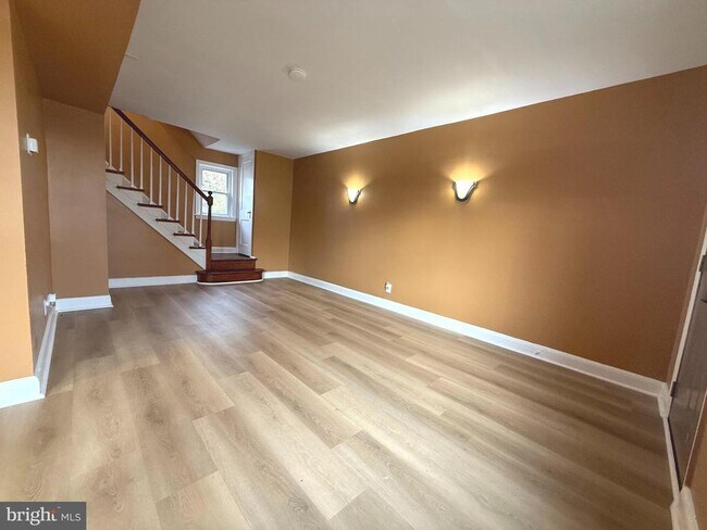 Foto del edificio - 804 Radnor Ave