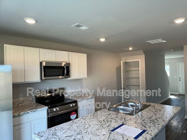 Foto del edificio - 231 Driftwood Lane