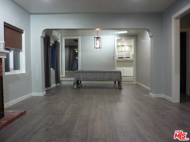 Foto del edificio - 375 N Avenue 52