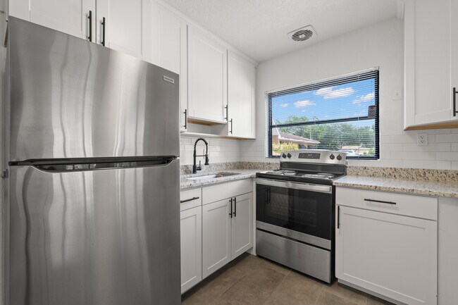 Foto del edificio - 919 16th Ave N