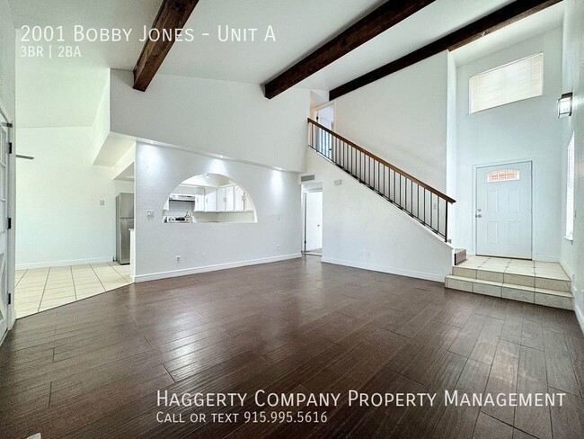 Building Photo - East El Paso 3 bed Refrig A/C