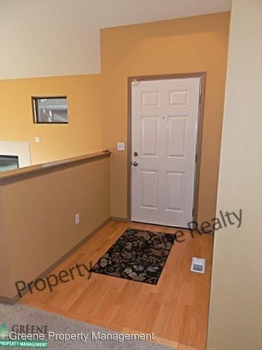 Building Photo - 2406 Boulevard Heights Loop SE