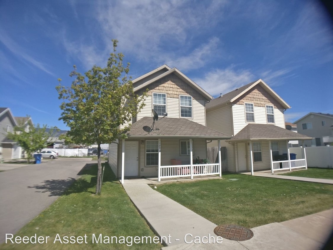 Primary Photo - 3 br, 2 bath House - 1348 North 550 West