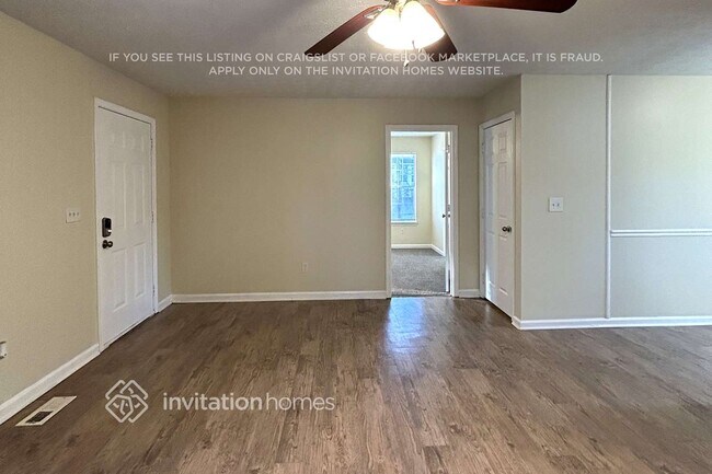 Foto del edificio - 15 Tracey Ln