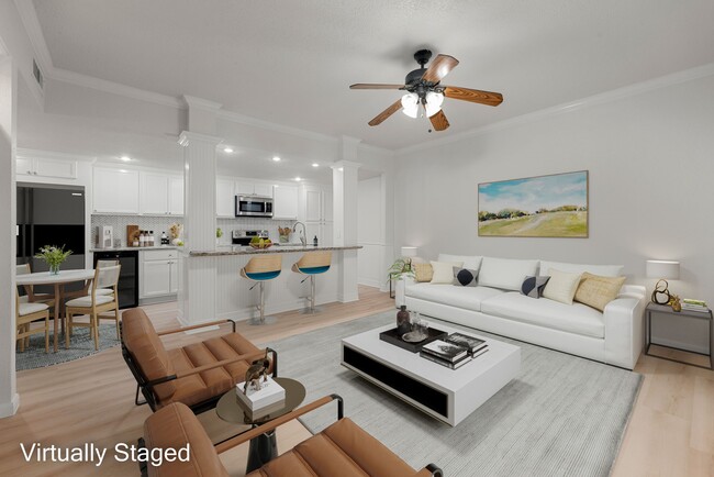 Foto del edificio - 5711 Sugar Hill Dr