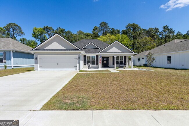 Building Photo - 166 Verano St