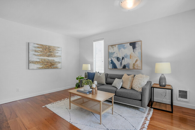 Foto del edificio - 1131 N 93rd St