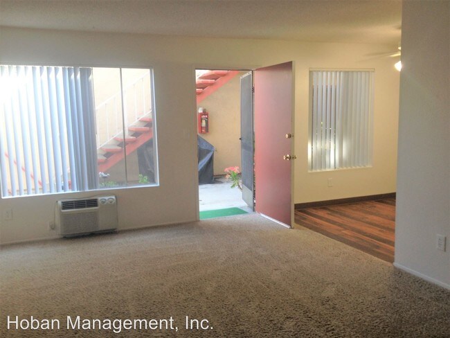 Building Photo - 4055 Arizona St
