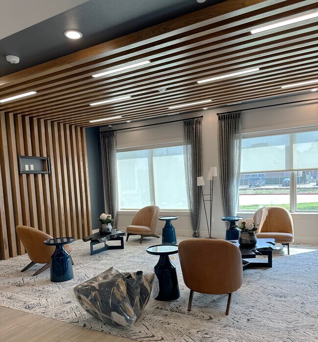 Gateway at Cypress Creek Apartments at 12411 Huffmeister Rd Cypress