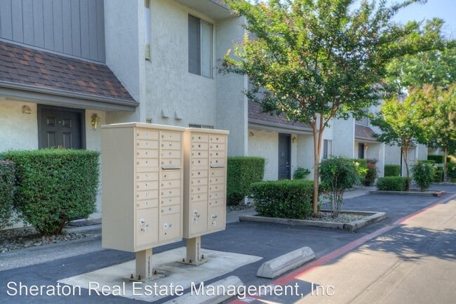 Building Photo - 279 Rio Lindo Ave